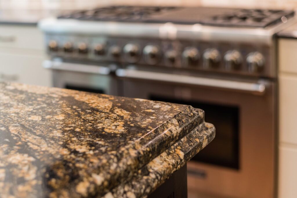 how to clean granite countertops - image 1
